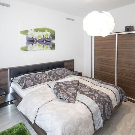 Apartman Dolni Namesti Olomouc Bagian luar foto