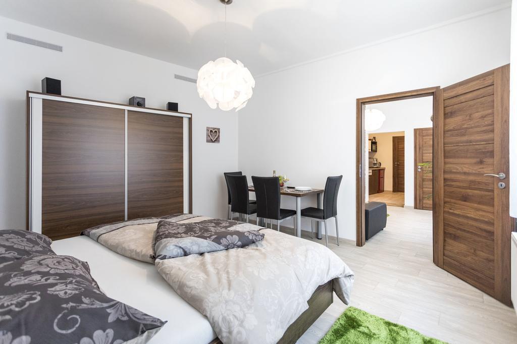 Apartman Dolni Namesti Olomouc Bagian luar foto